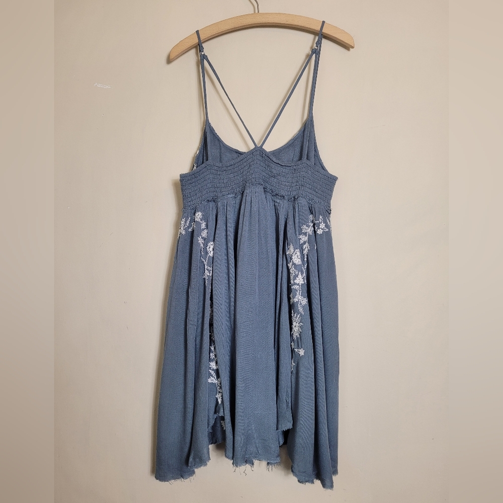 Free People Intimately Blue Dress with White Floral Embroidery Large - Picture 7 of 10